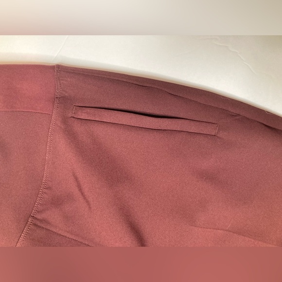 Athleta Endless High Rise Pant Size 6 Style 533636 Maroon Red tapered Stretch - Picture 8 of 9